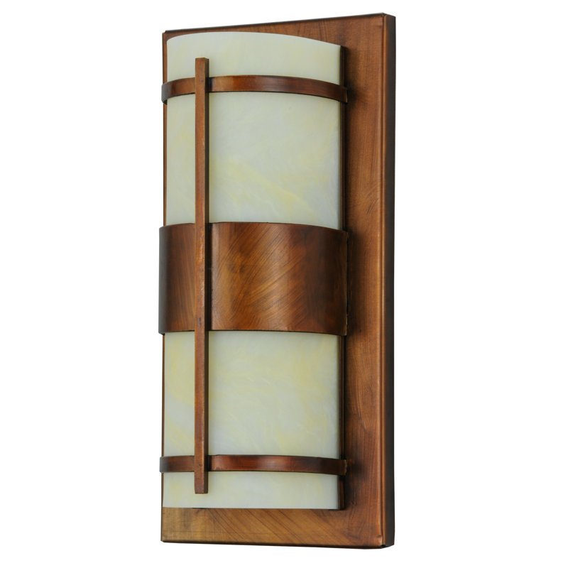 Manitowac 2 - Light Flush Mounted Sconce