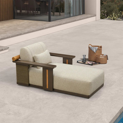  Outdoor Chaise Lounge