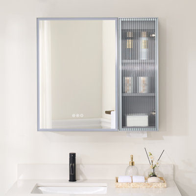 Armoire à pharmacie à fixation en surface 28 po avec miroir et tablettes