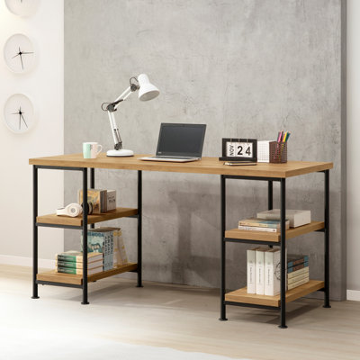 Bureau en chêne doré