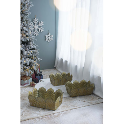 Ensemble de 3 jardinières en métal patiné