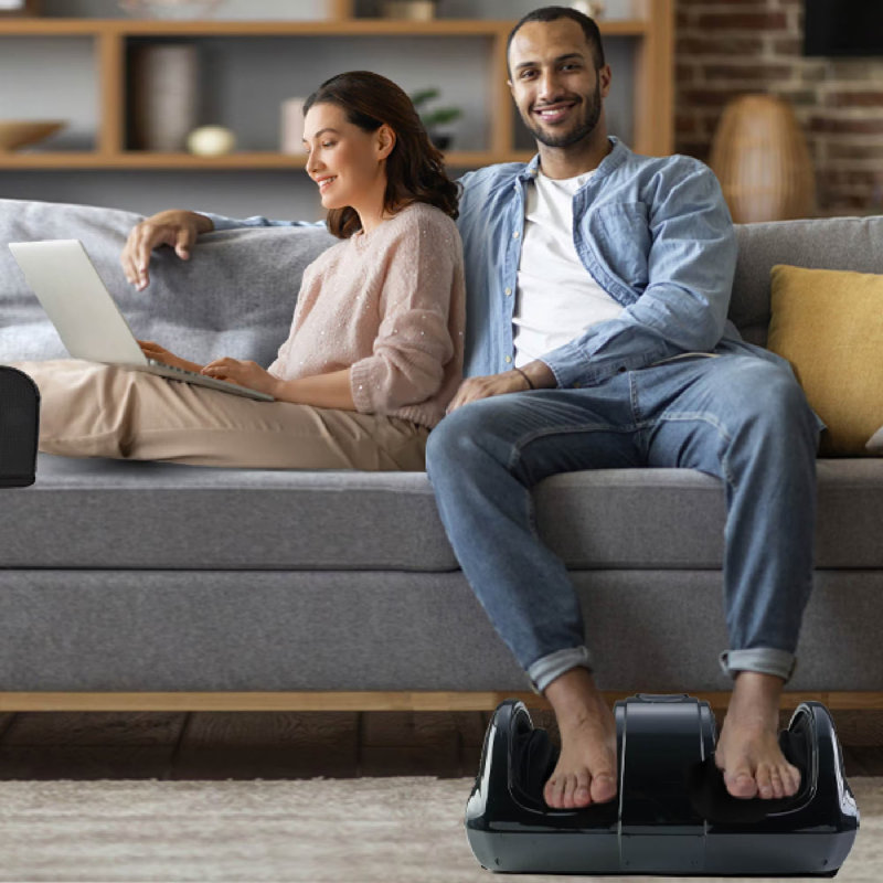 Masseur de pieds de qualité supérieure avec télécommande - pétrissage profond, roulage et thermothérapie, Noir
