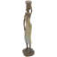 Sculpture éclectique debout en Afrique