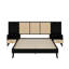 Structure de lit grand en bois massif avec 2 tables de chevet-106754923
