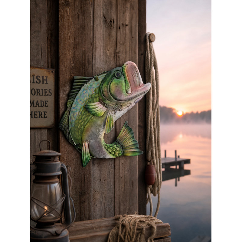 Wall Décor, Bass