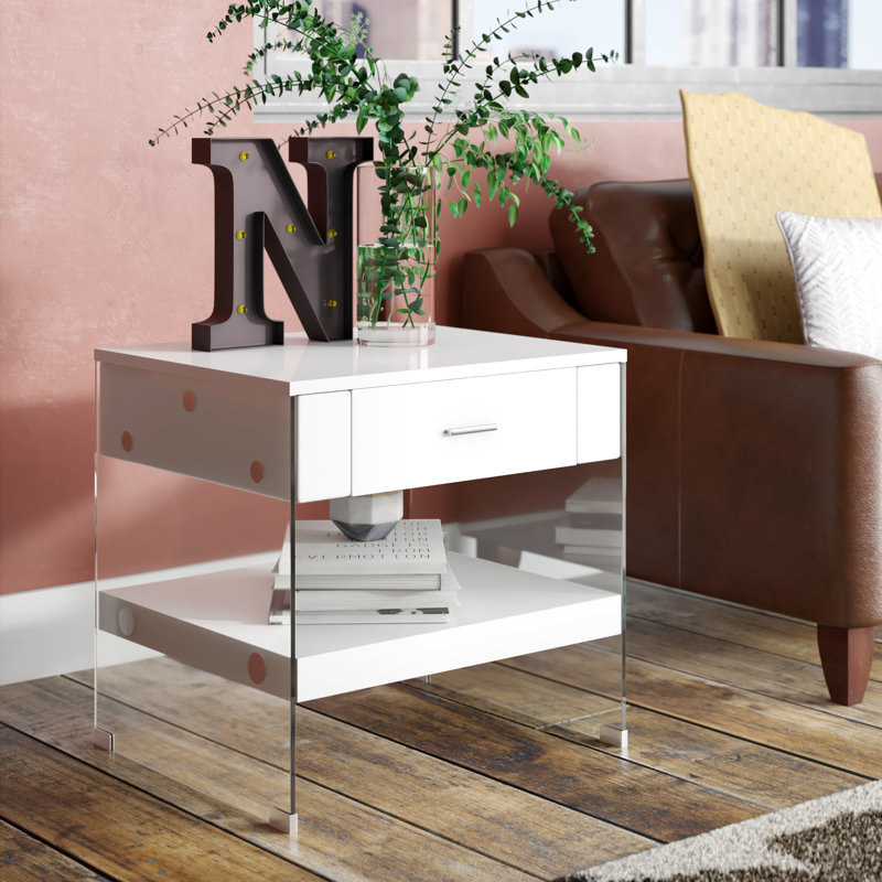 Hannya End Table with Storage, White