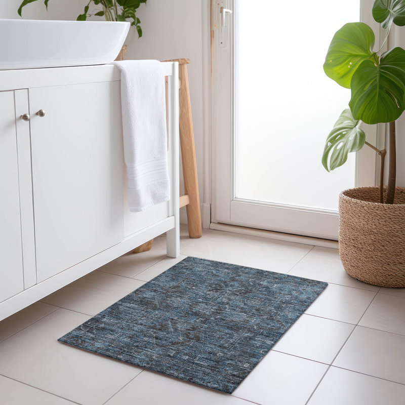 Washable Oriental Indoor / Outdoor Rug, Rectangle 1'8" x 2'6"