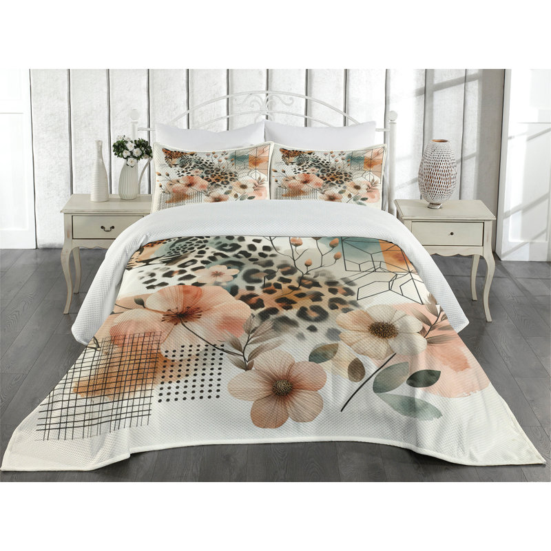Polyester Floral Coverlet, King Coverlet + 2 Standard Shams
