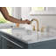 Robinet de salle de bain Trinsic en or brossé avec douchette, robinet de lavabo de salle de bain espacé de 8 pouces avec douchette extractible, bonde à poussoir en métal, bronze champagne-87224377