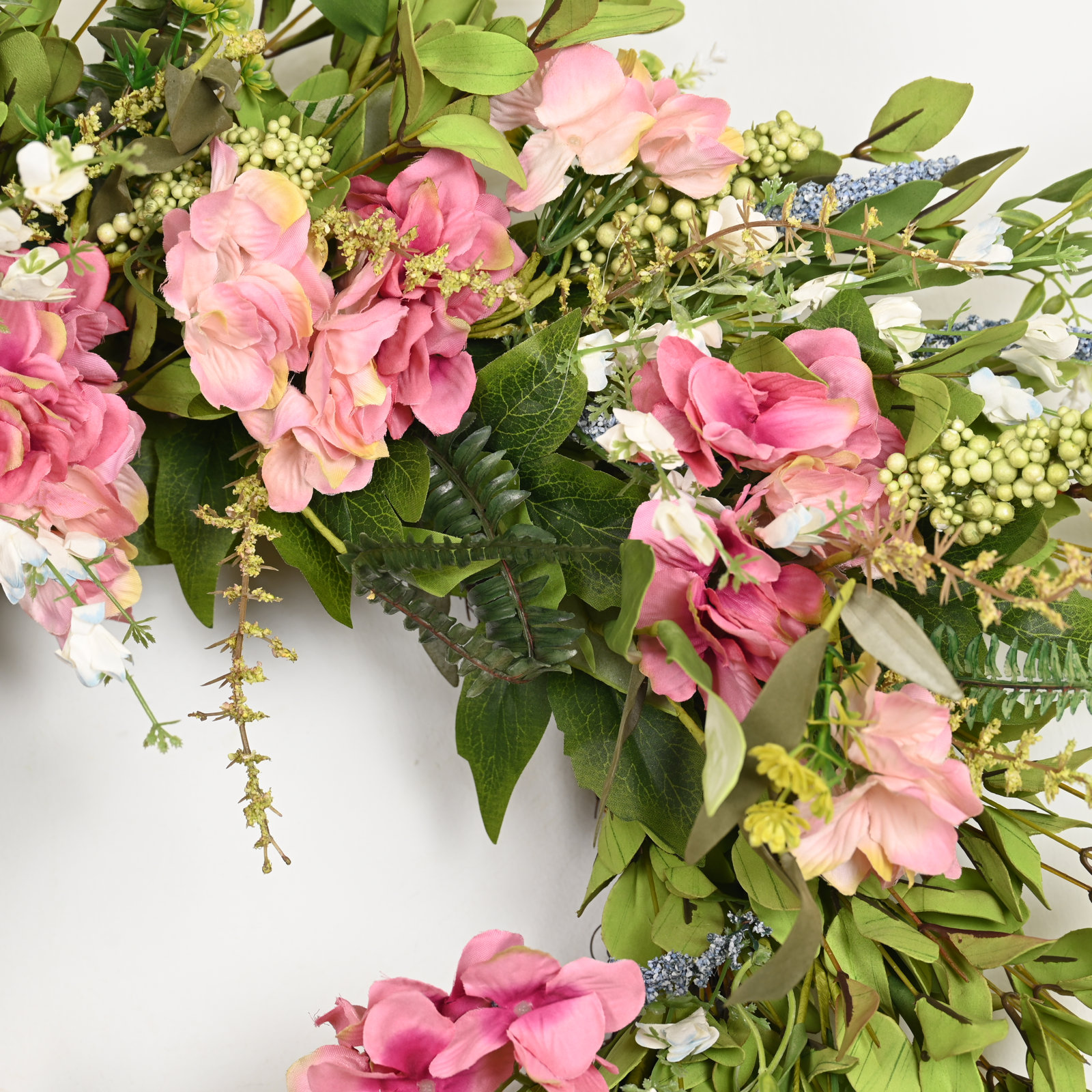 26" Handcrafted Berry Hydrangea No Holiday Wreath