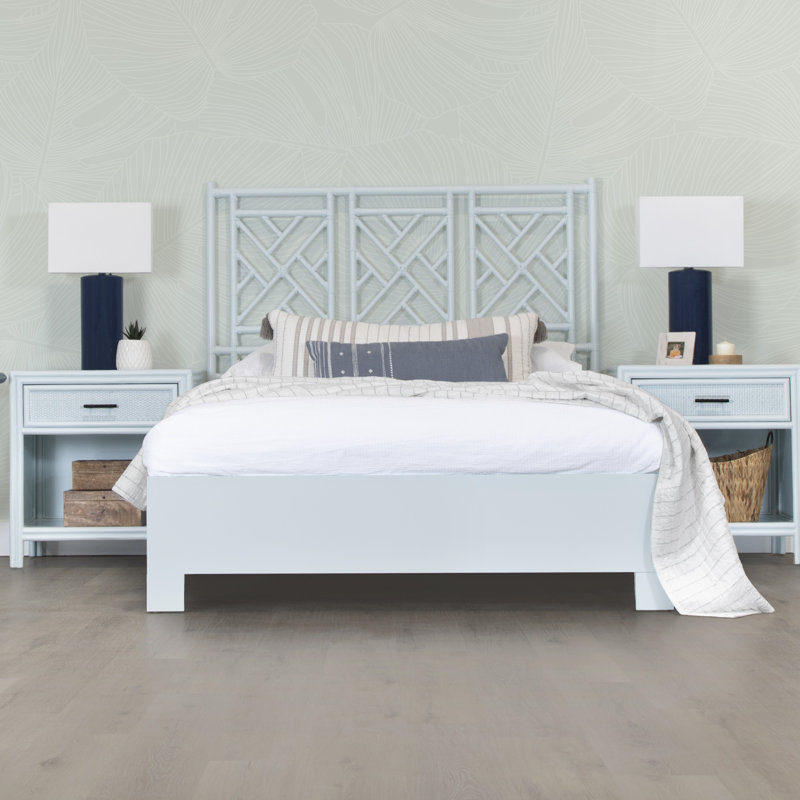 Chippendale Standard Bed, King, Hot Pink