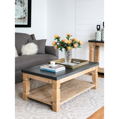 Table basse 47,8 x 28 x 18,8 po - Modifications pour le béton et le bois