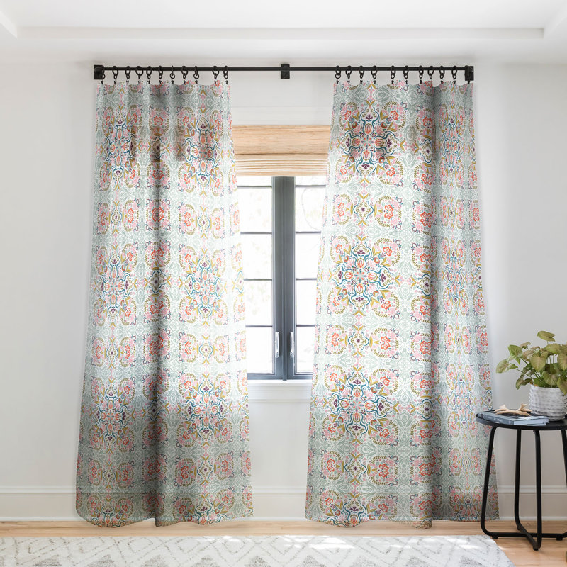 Panneau de rideau transparent Pimlada, 50 po x 96 po