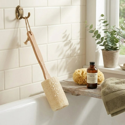 Natural Loofah Back Bath Brush, Plant Fiber & Wood, 1 Piece, Wood Grain Finish, Long Handle for Exfoliating Shower