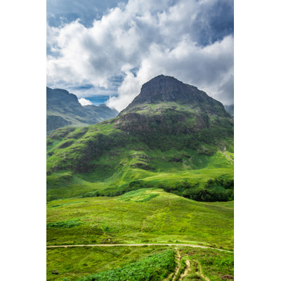 Harlowton Green Highlands In Scotland - Wrapped Canvas Print