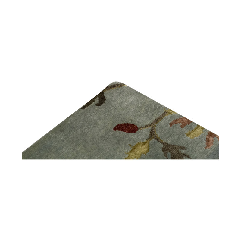 Jahan Wool Floral Area Rug