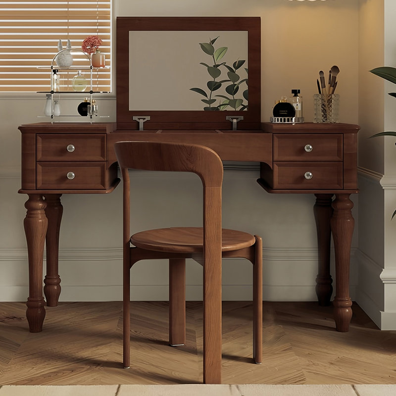 Vikie, Couleur de bois de cerisier