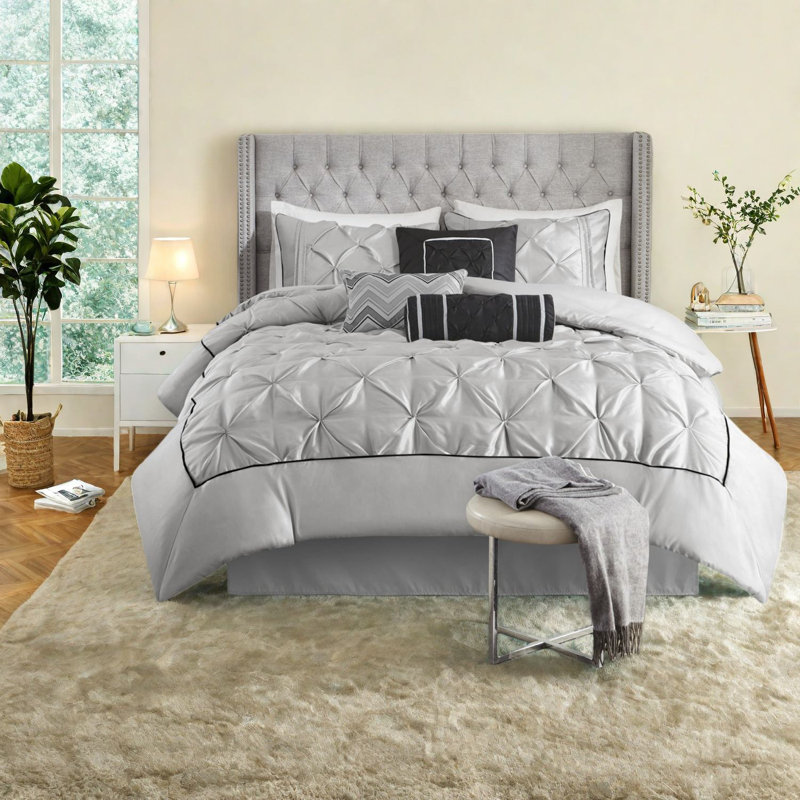 Elegant Grey Bedding Sets, Polyester Comforter Set, Classic Bedroom Style