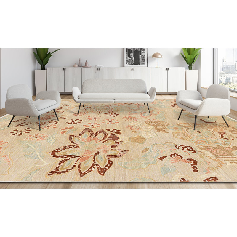 Wool Floral Area Rug in Sand, Rectangle 5' x 7'