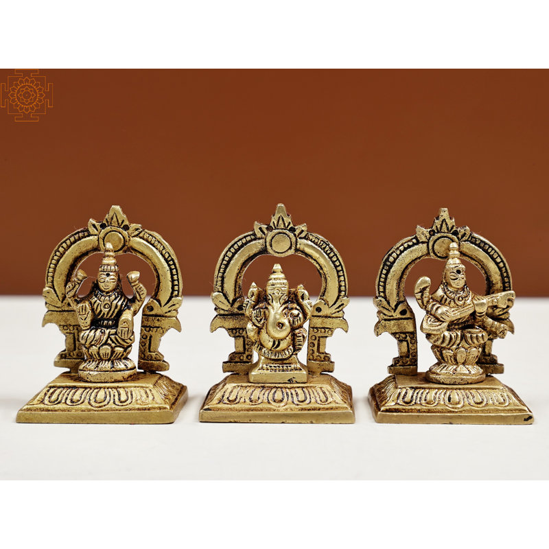 Ensemble de petites statues en laiton de 2 po Ganesha, Lakshmi et Saraswati