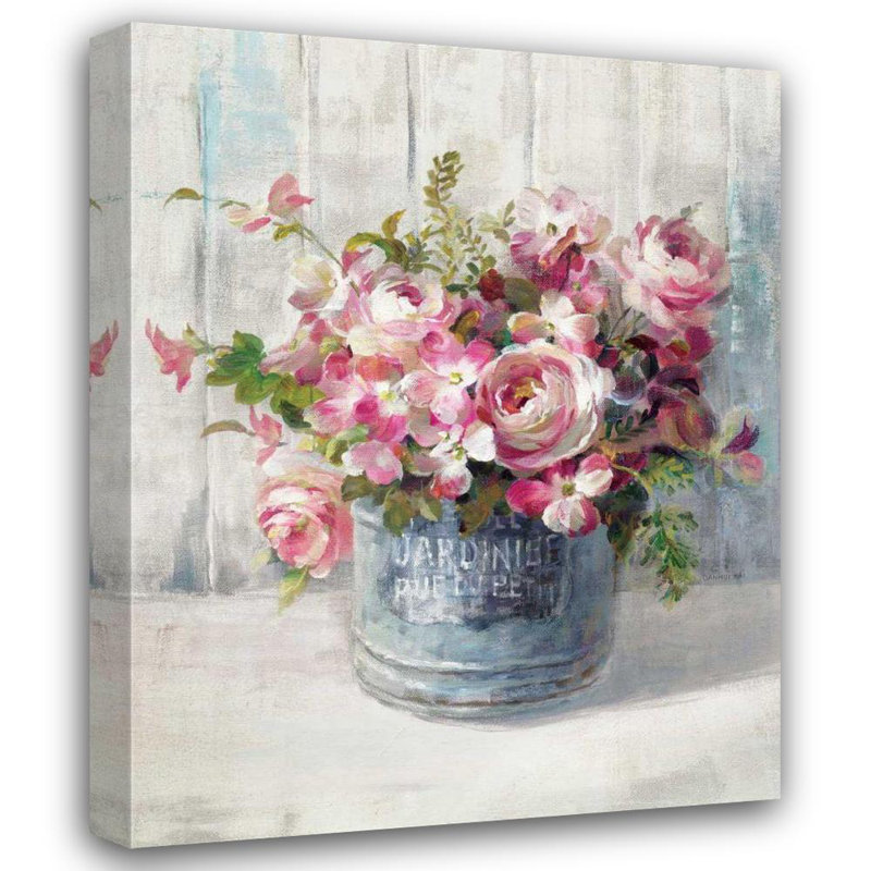«August Bloom® Nai, Danhui Gallery», art sur toile tendue: Garden Blooms I, H 35 po x l 28 po