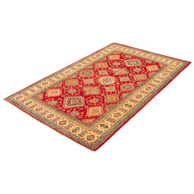 Tapis rouge Finest Ghazni 6 pi 3 po x 9 pi 4 po