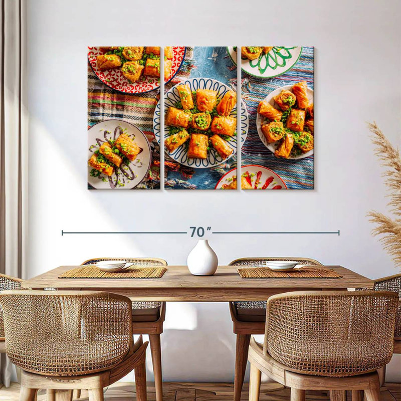 Baklava gastronomique, H 36 po x l 57 po