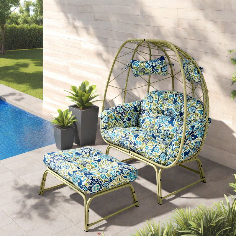 Chaises longues spacieuses de patio, chaise en rotin moderne en acier pour la maison