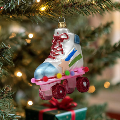Hanging Roller Skates Figurine Christmas Ornaments