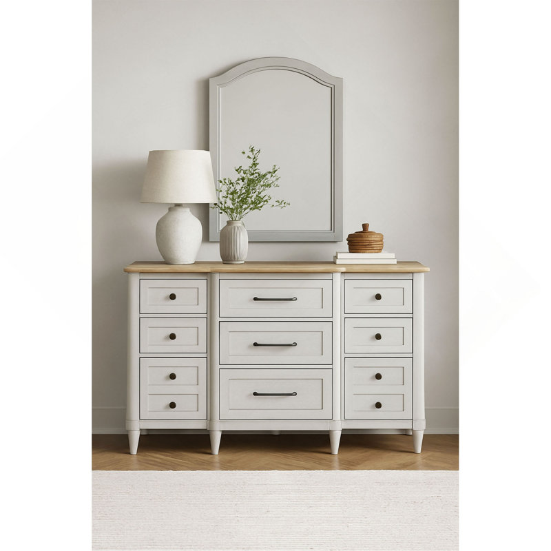Petite commode et commode
