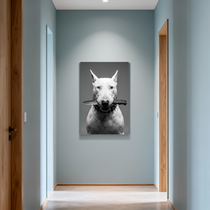 Animaux, chien tenant un couteau dans la bouche - noir et blanc, H 48 po x l 32 po