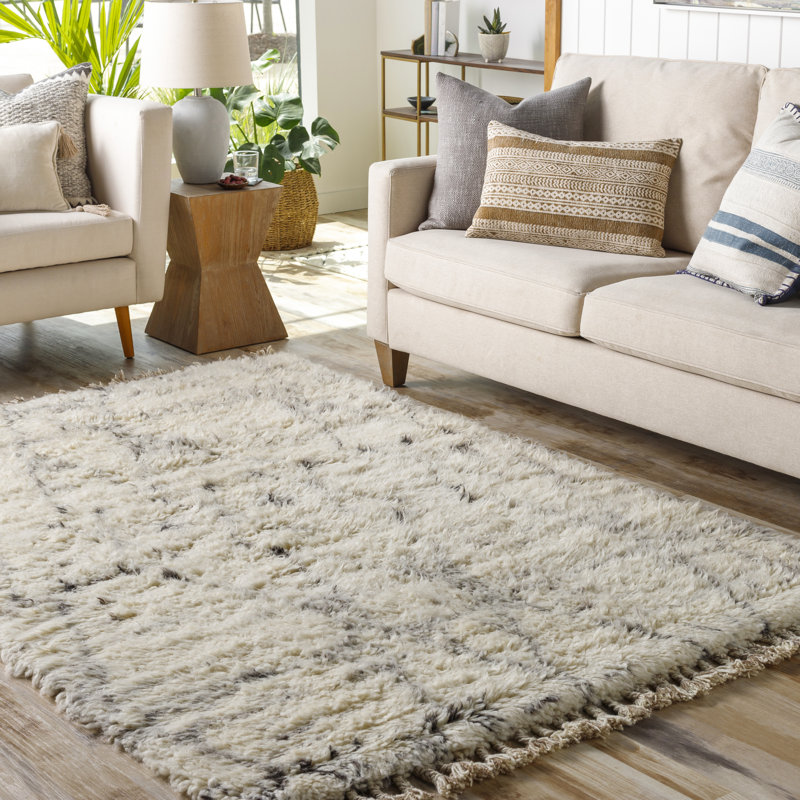 Clive Hand-Knotted Wool Cream/Gray/Black Area Rug, Rectangle 5' x 7'6"