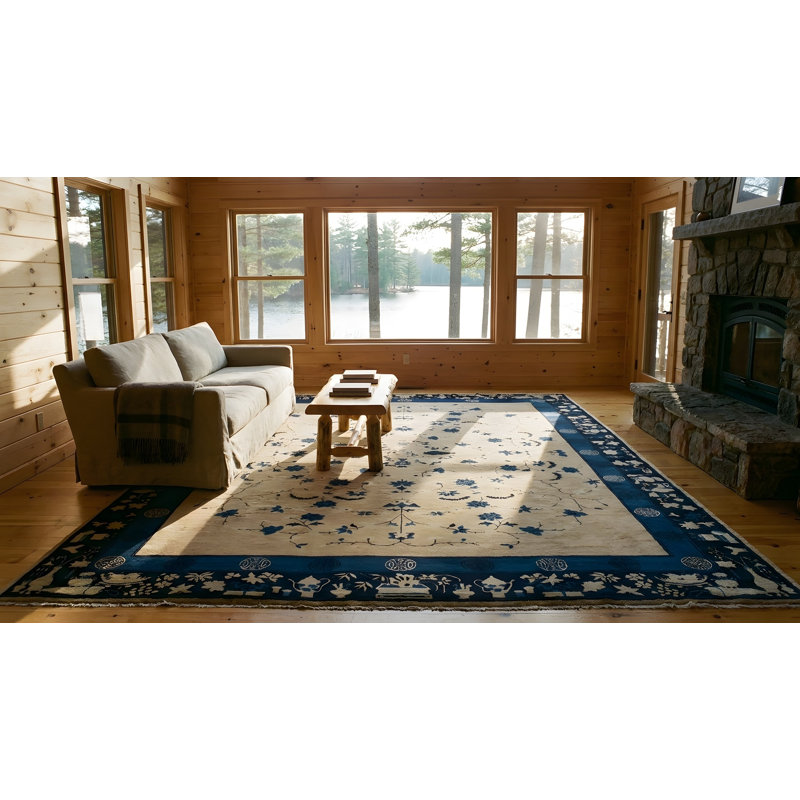 Tapis ivoire beige crème en laine noué à la main à motif floral antique