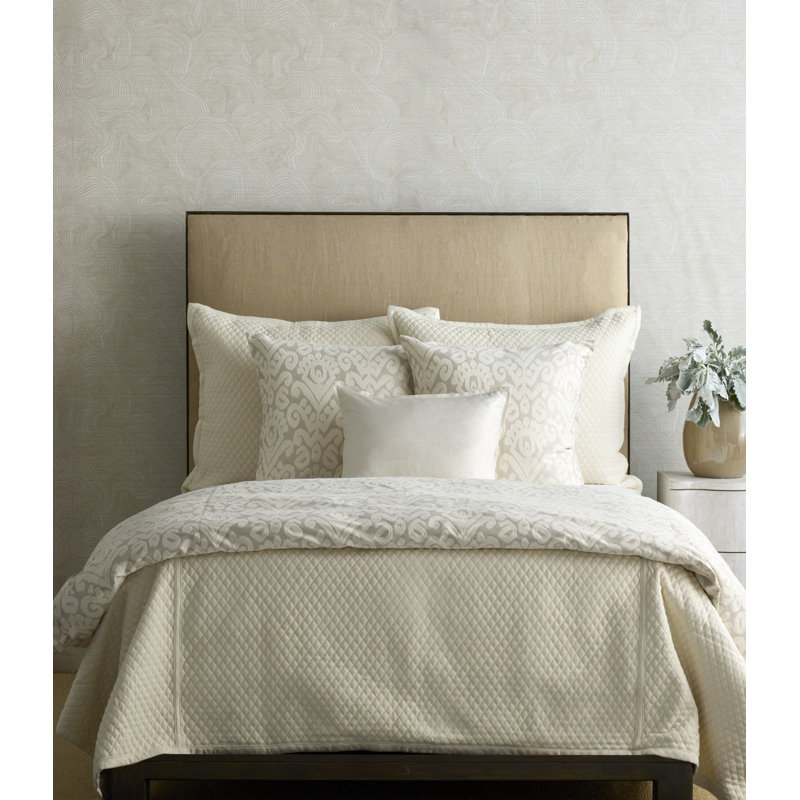 The Met x Ann Gish Scepter Duvet, King Duvet Cover