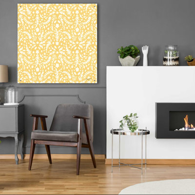 «Spring has Sprung Pattern IIA» par Courtney Prahl, art mural en verre acrylique, 12 po x 12 po