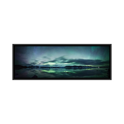 «Aurora Borealis Panorama, Islande» par Matteo Colombo, impression sur toile