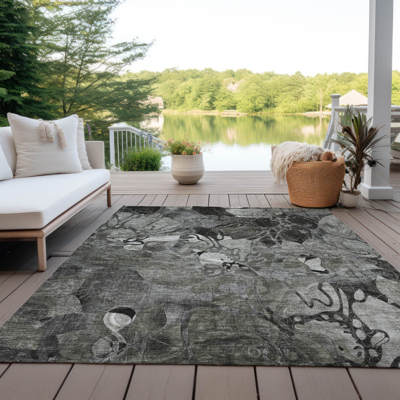 Caseville Washable Floral Indoor / Outdoor Rug, Rectangle 2'6" x 3'10"