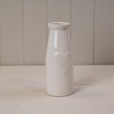 Ceramic vase with heart 8.8x18.8cm Weight-329g