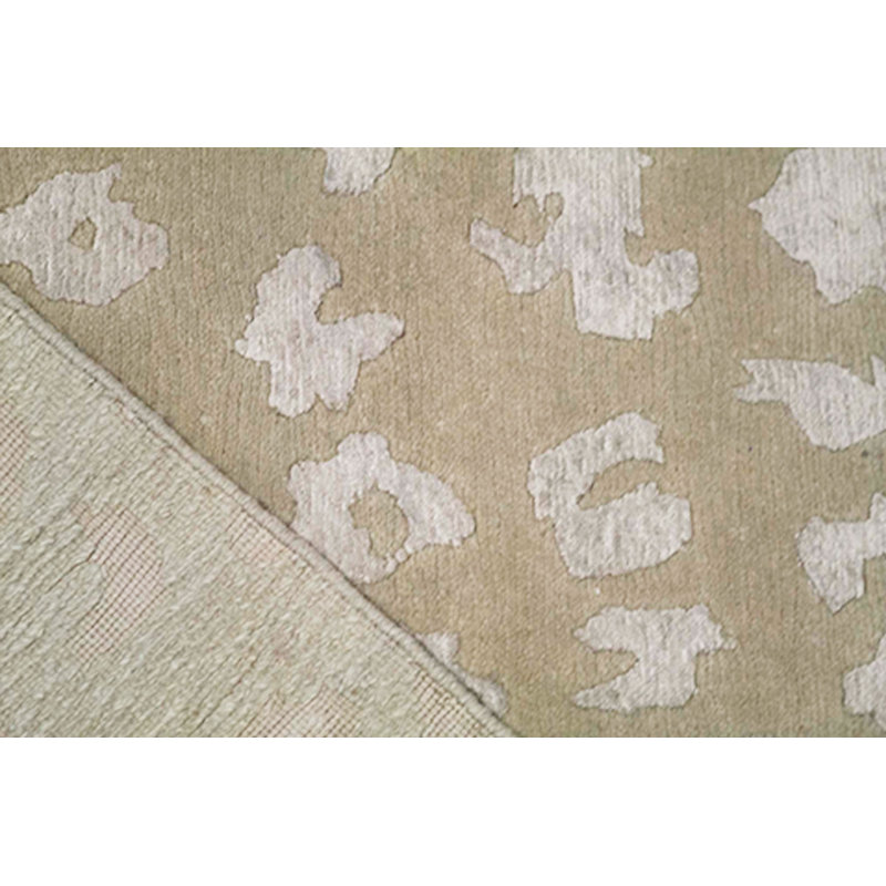 Hand-Knotted High-Quality Beige Area Rug
