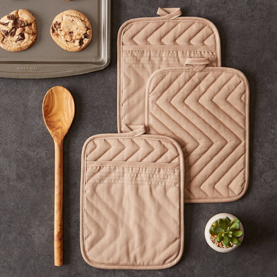 Design Imports Cotton Potholder Set