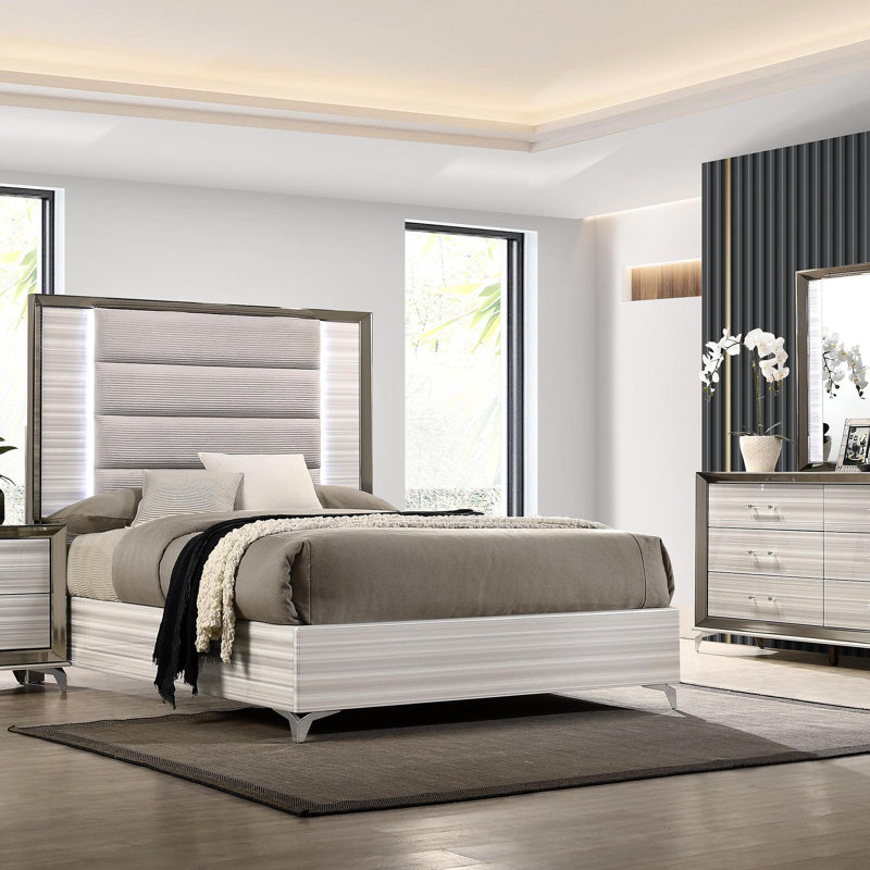 STAR WHITE NIGHTSTAND