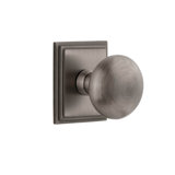 Grandeur Concealed Screw Mechanism Mushroom Knob with Square Rosette