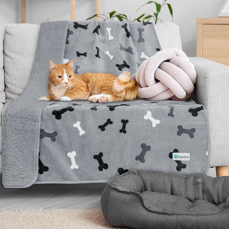 Fleece Polyester Pet Blanket, 24" x 32"