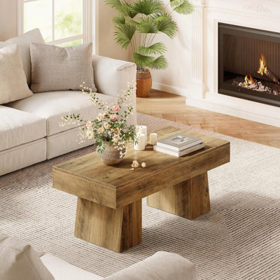Tables basses rectangulaires en bois rustique brun avec base épaisse