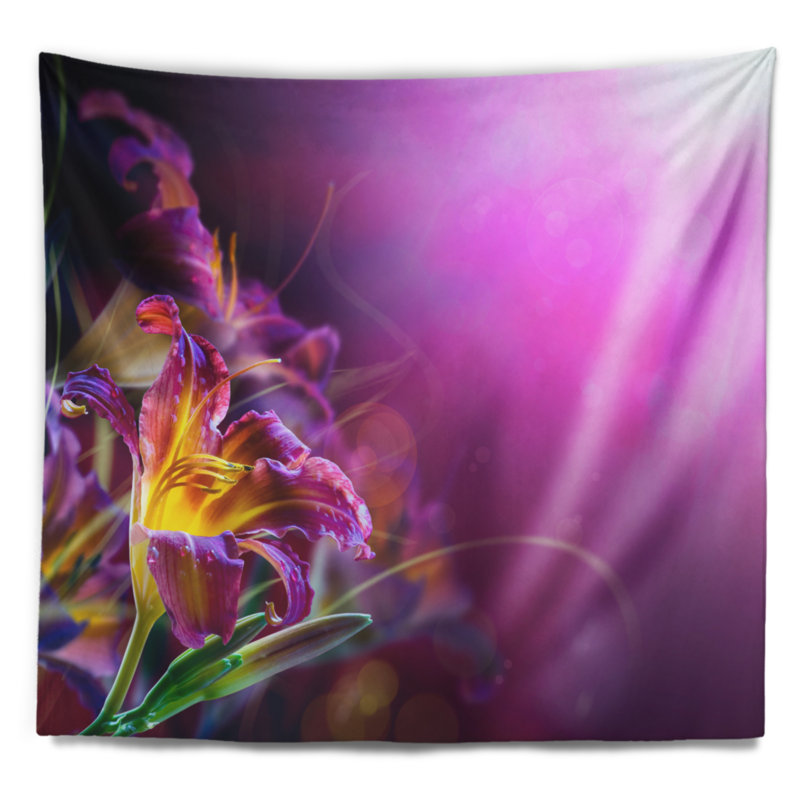 Fleurs sur fond mauve tapisserie, H 32 po x l 39 po