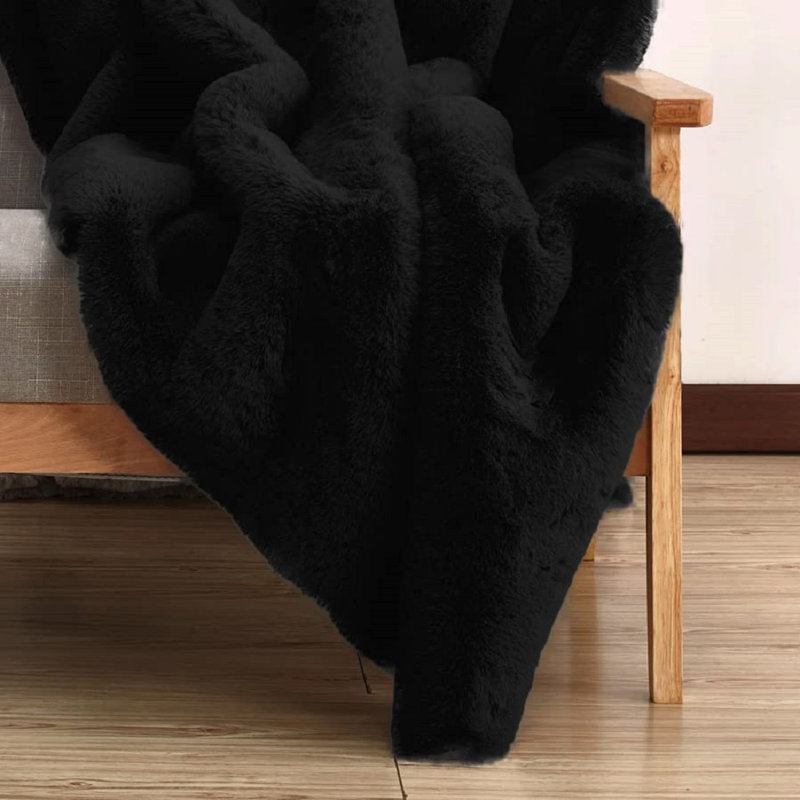 Daw Faux Fur Indoor Rug, Rectangle 2' x 3'