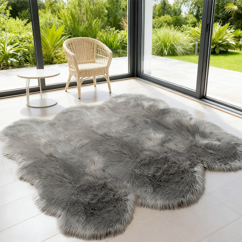 Luxurious Plush Gray Faux Sheepskin Rug, Novelty 6' x 6'