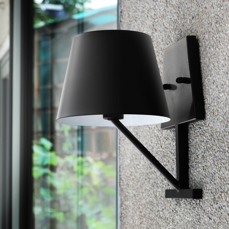 Concom 1 - Light Armed Sconce, Matt Black