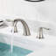 Robinet pour salle de bain, 2 poignées, 3 trous, fixation sur le comptoir, nickel brossé