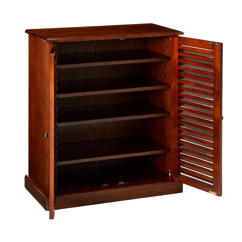 Armoire à chaussures contemporaine avec design et bois massif au fini chêne de style transitionnel